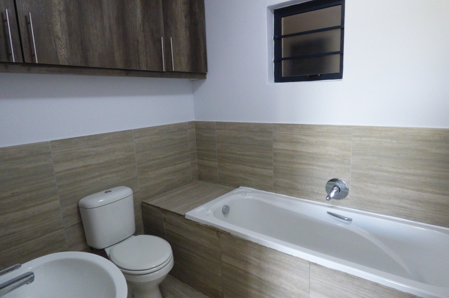 3 Bedroom Property for Sale in Parklands North Western Cape